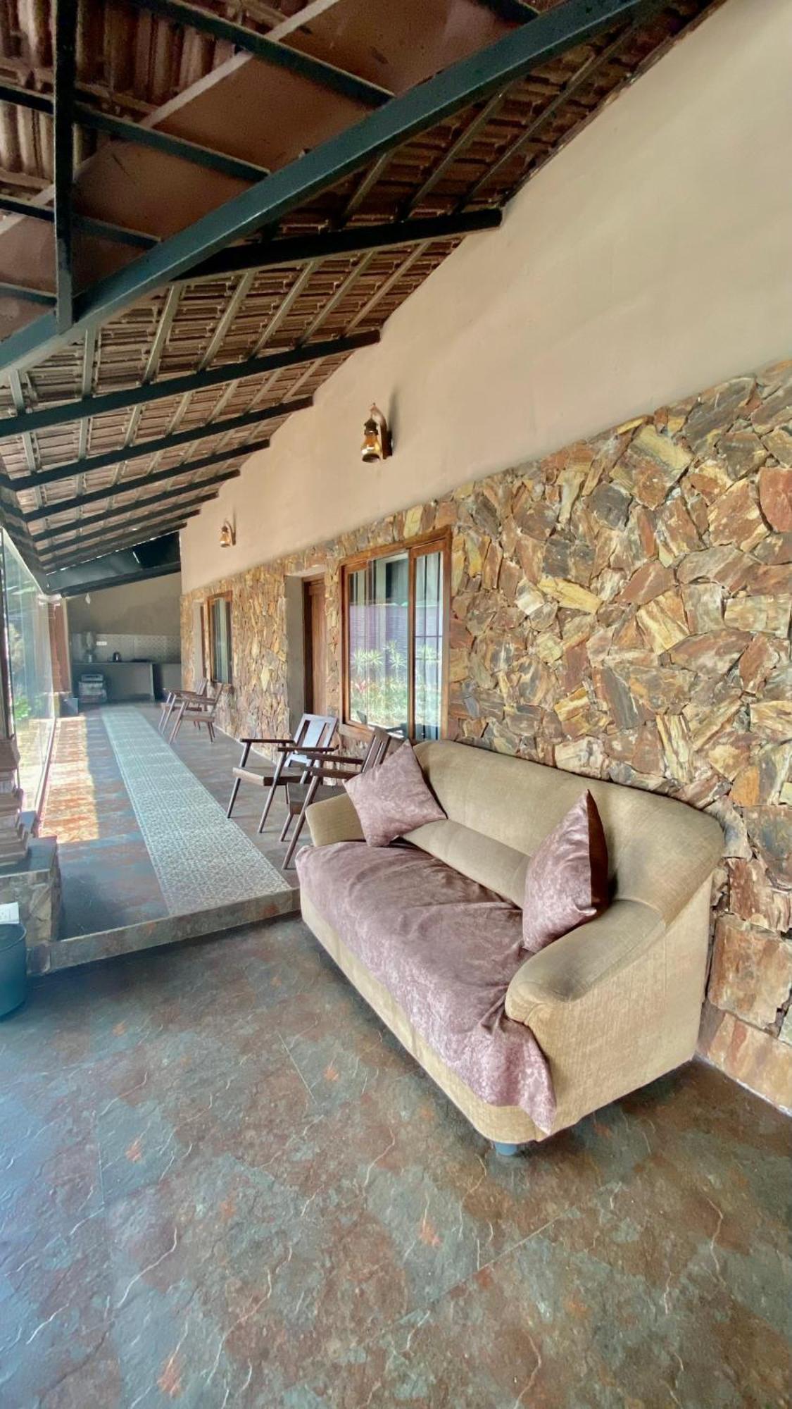 Willostays Villa Tranquil De Susanj Саклешпур Екстериор снимка